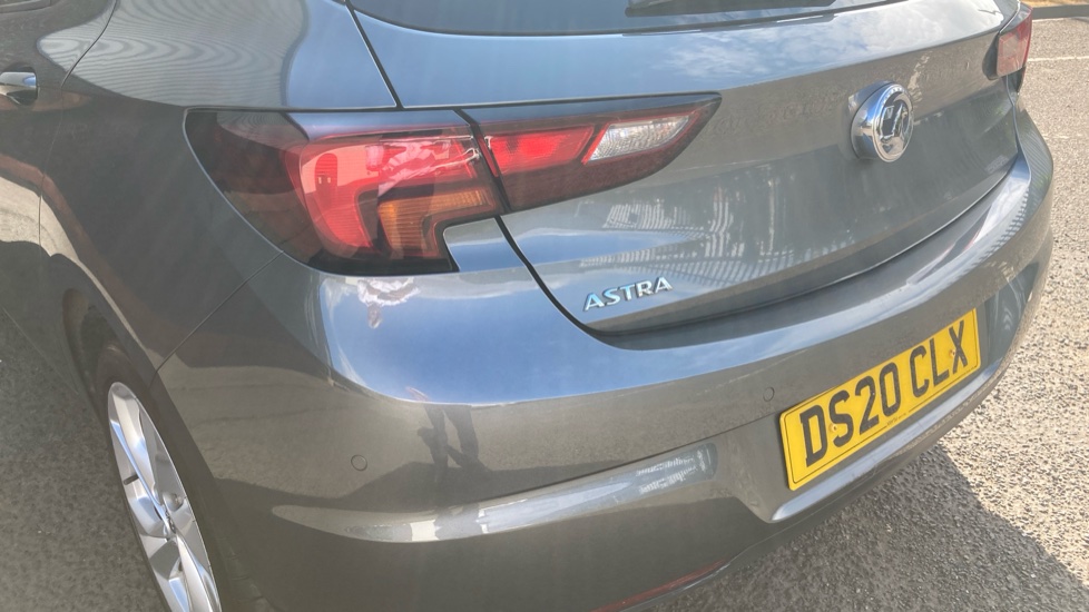 Vauxhall Astra 1.2 Turbo SRi Nav 5dr Petrol Hatchback - Image 33