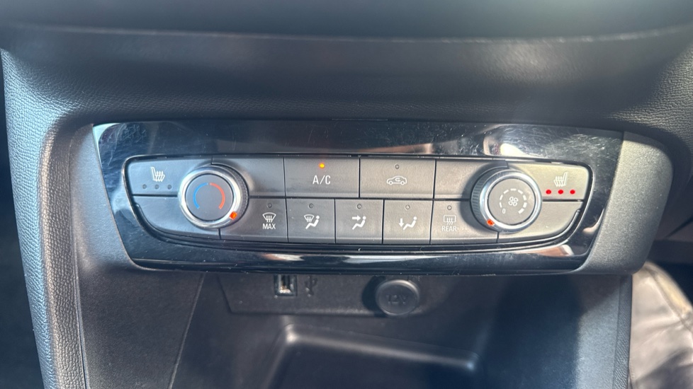Vauxhall Corsa 1.2 Turbo Elite Nav 5dr Petrol Hatchback - Image 40