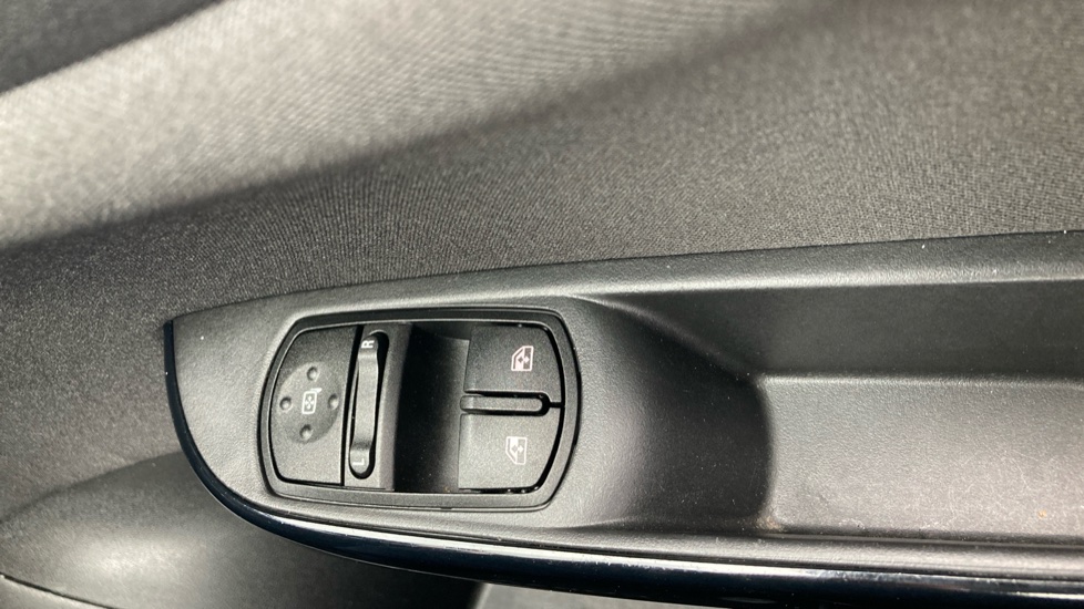 Vauxhall Corsa 1.4 [75] Energy 5dr [AC] Petrol Hatchback - Image 21