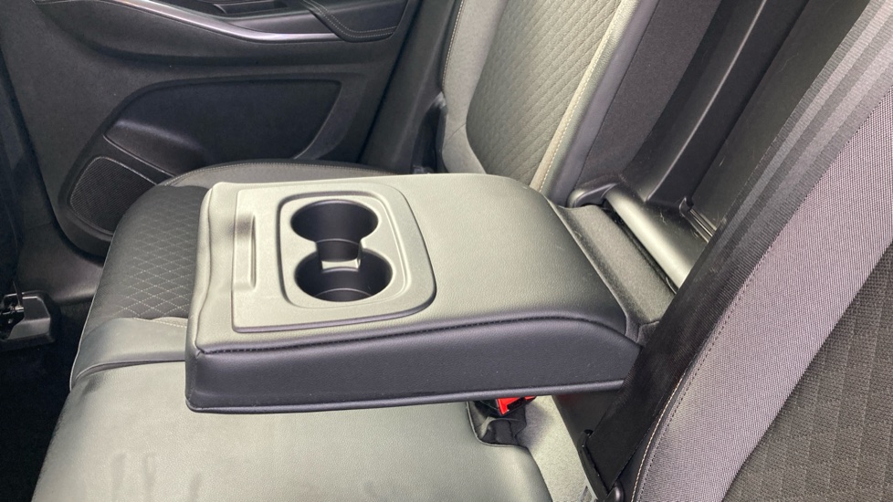 Vauxhall Grandland X 1.2 Turbo SRi Nav 5dr Auto Petrol Hatchback - Image 24