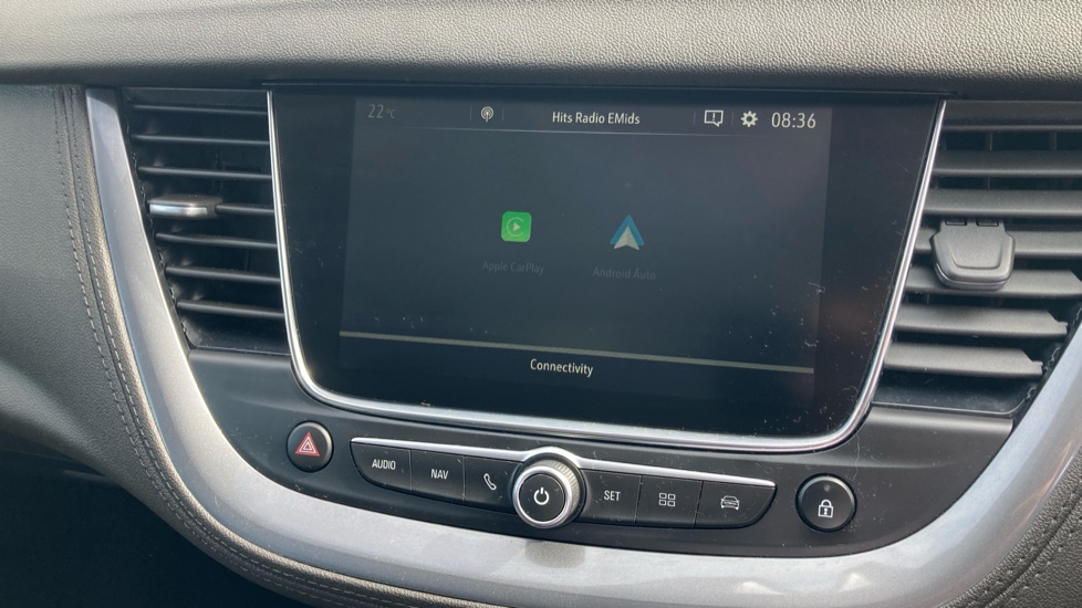Vauxhall Grandland X 1.2 Turbo SRi Nav 5dr Auto Petrol Hatchback - Image 34