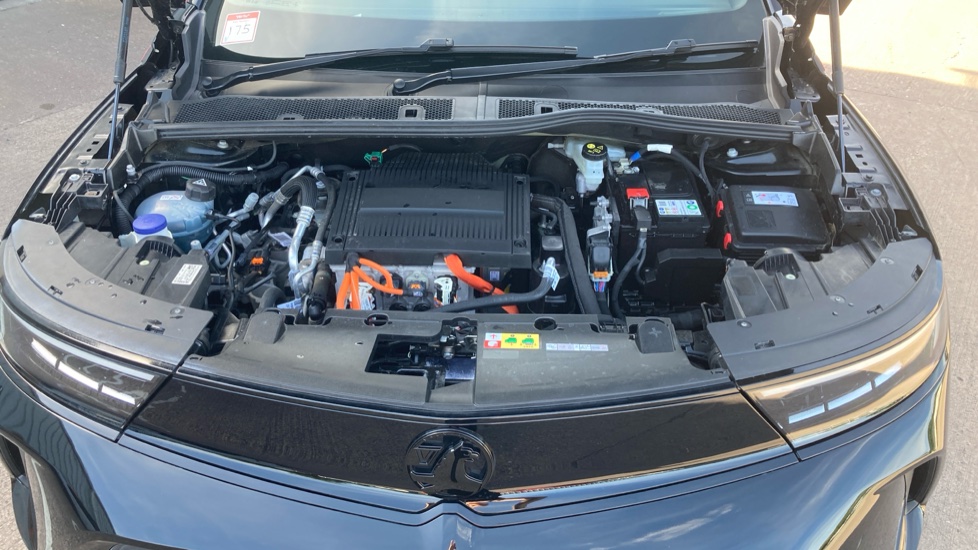 Vauxhall Mokka 100kW GS 50kWh 5dr Auto Electric Hatchback - Image 8