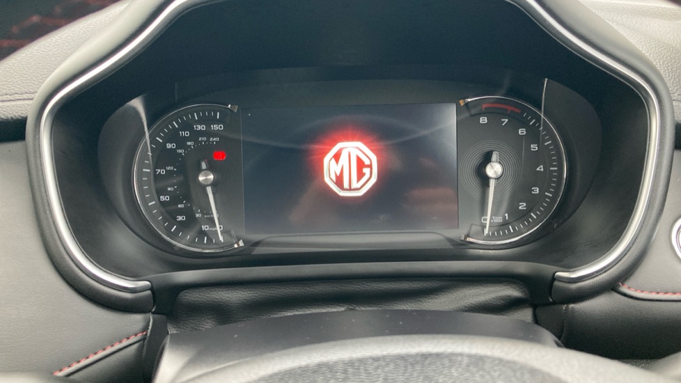 MG HS 1.5 T-GDI Excite 5dr Petrol Hatchback - Image 18