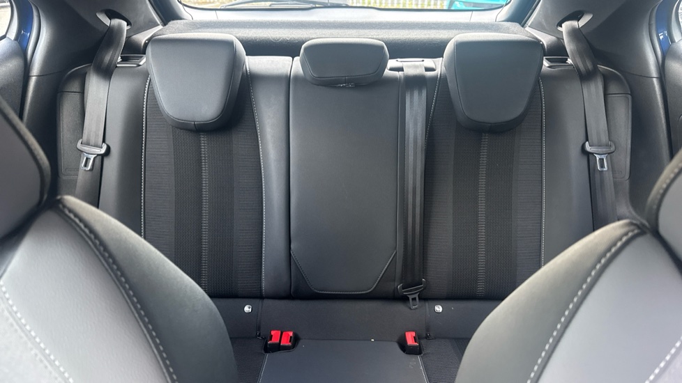 Vauxhall Mokka 1.2 Turbo 100 Elite Premium 5dr Petrol Hatchback - Image 15