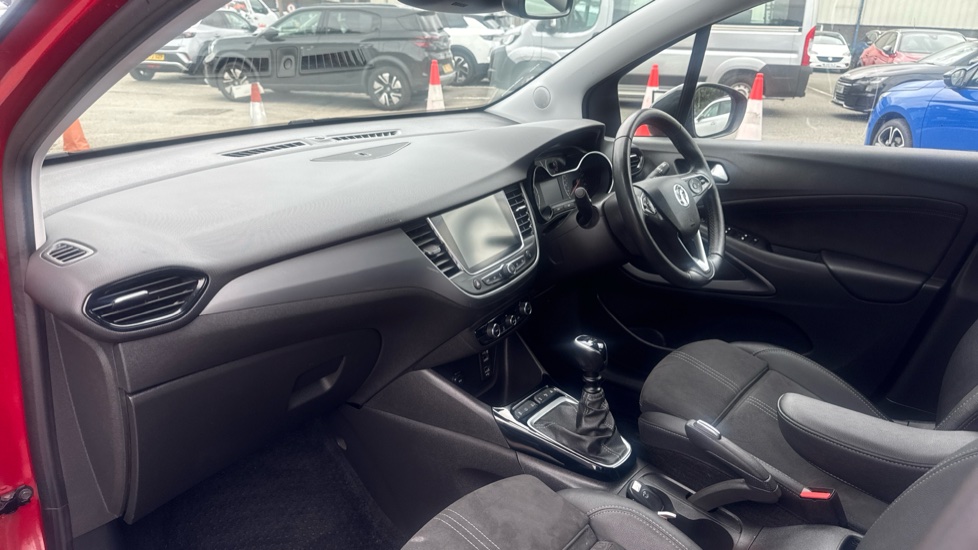 Vauxhall Crossland 1.2 Turbo Ultimate 5dr Petrol Hatchback - Image 9