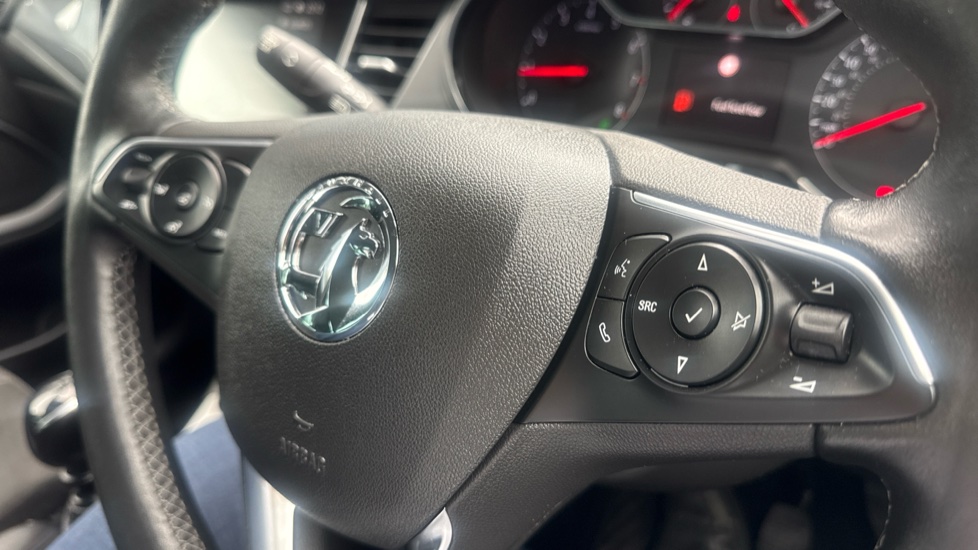Vauxhall Crossland 1.2 Turbo Ultimate 5dr Petrol Hatchback - Image 31