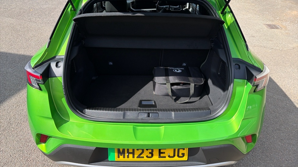 Vauxhall Mokka 100kW Ultimate 50kWh 5dr Auto Electric Hatchback - Image 4