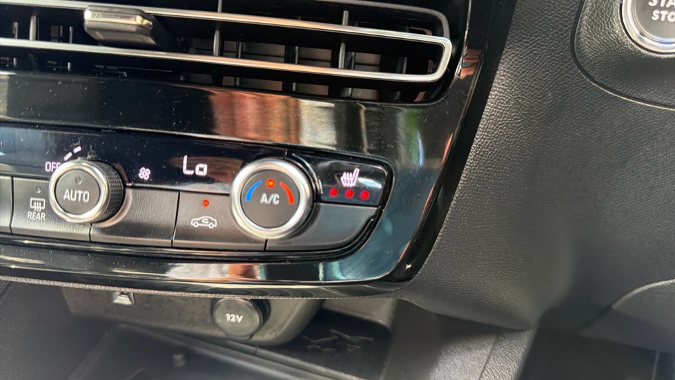 Vauxhall Mokka 100kW Ultimate 50kWh 5dr Auto Electric Hatchback - Image 35