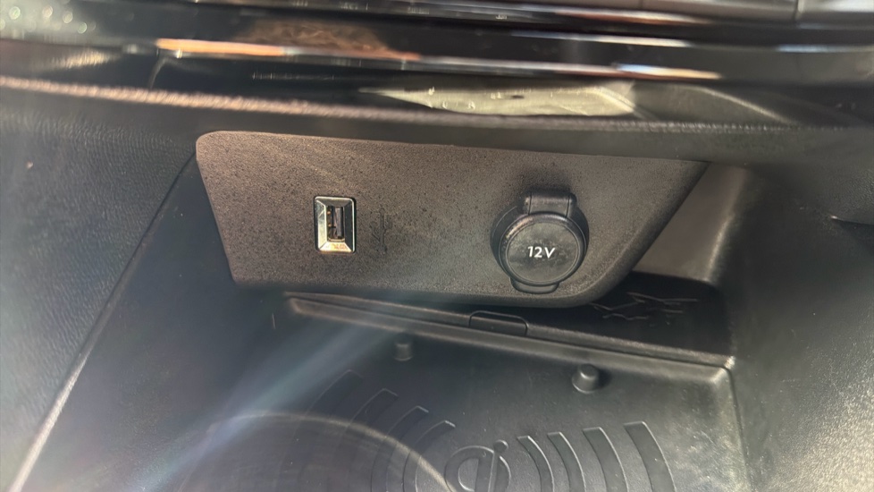 Vauxhall Mokka 100kW Ultimate 50kWh 5dr Auto Electric Hatchback - Image 36