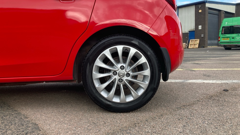 Vauxhall Corsa 1.4 SE Nav 5dr Petrol Hatchback - Image 7