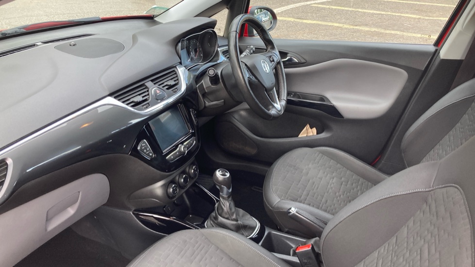 Vauxhall Corsa 1.4 SE Nav 5dr Petrol Hatchback - Image 9