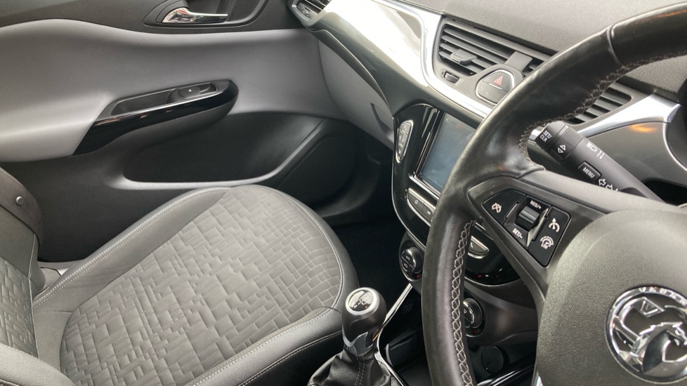Vauxhall Corsa 1.4 SE Nav 5dr Petrol Hatchback - Image 14