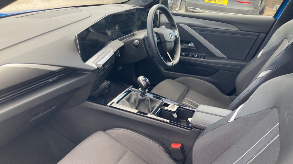 Vauxhall Astra 1.2 Turbo 130 GS 5dr Petrol Estate - Image 9