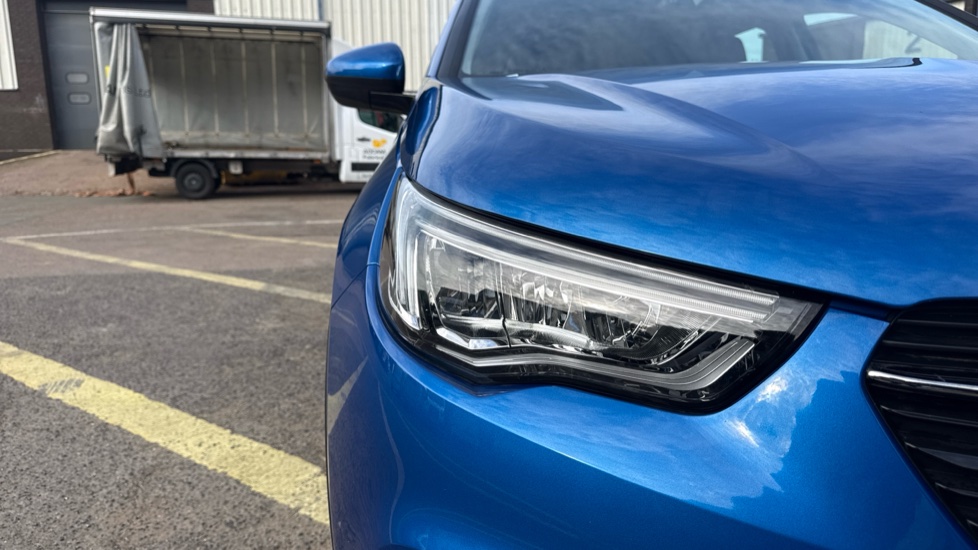 Vauxhall Grandland X 1.2 Turbo Business Edition Nav 5dr Petrol Hatchback - Image 21