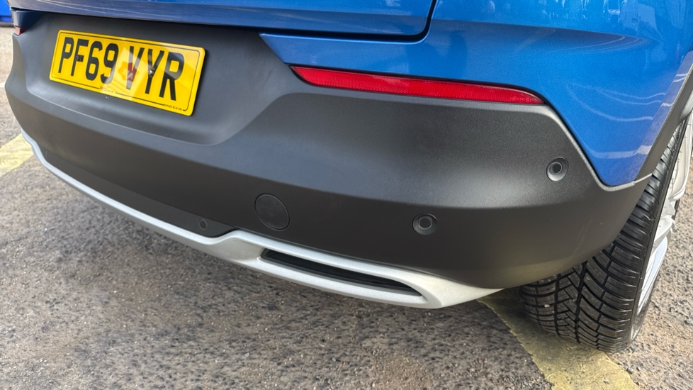 Vauxhall Grandland X 1.2 Turbo Business Edition Nav 5dr Petrol Hatchback - Image 29