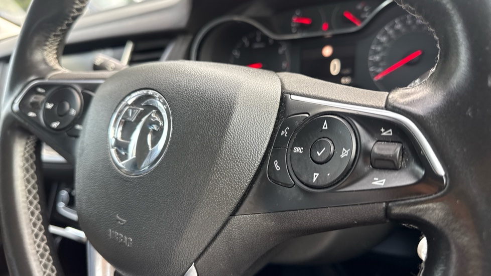 Vauxhall Grandland X 1.2 Turbo Business Edition Nav 5dr Petrol Hatchback - Image 32