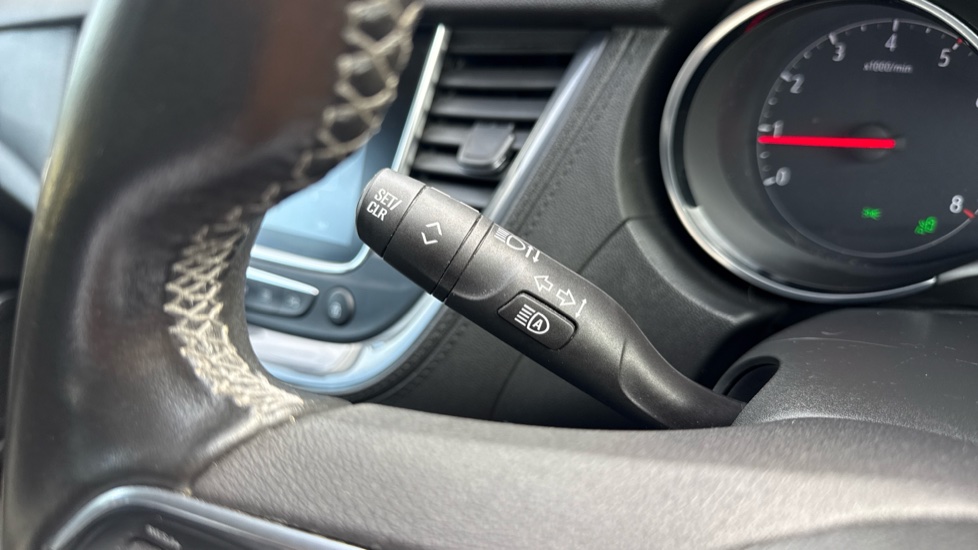 Vauxhall Grandland X 1.2 Turbo Business Edition Nav 5dr Petrol Hatchback - Image 34