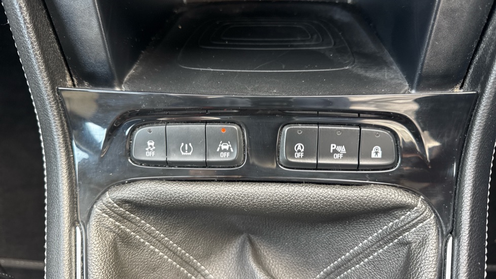 Vauxhall Grandland X 1.2 Turbo Business Edition Nav 5dr Petrol Hatchback - Image 42