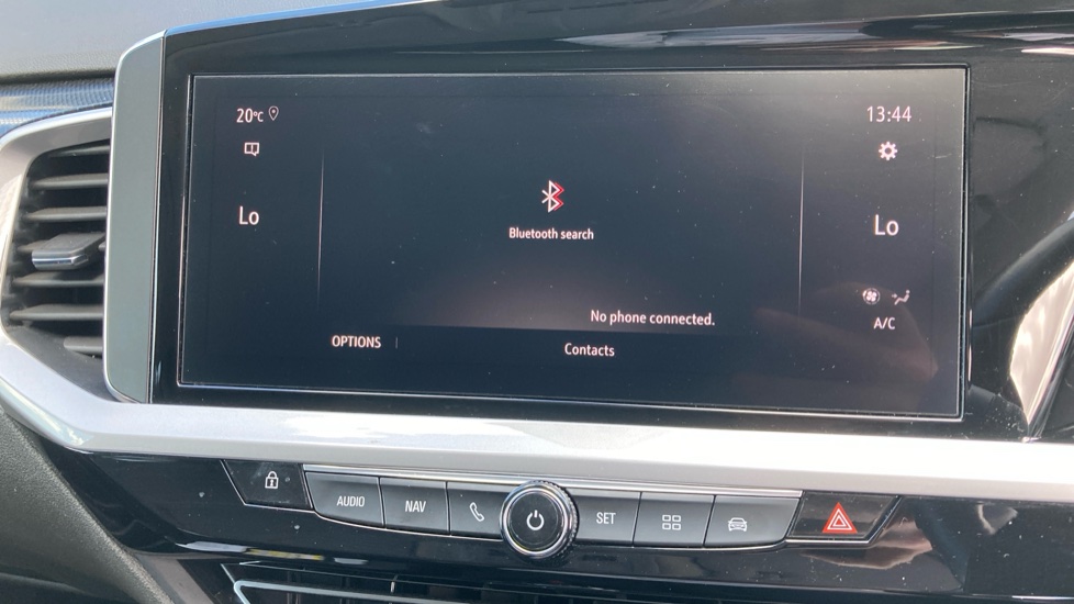 Vauxhall Grandland 1.2 Turbo Ultimate 5dr Auto Petrol Hatchback - Image 34