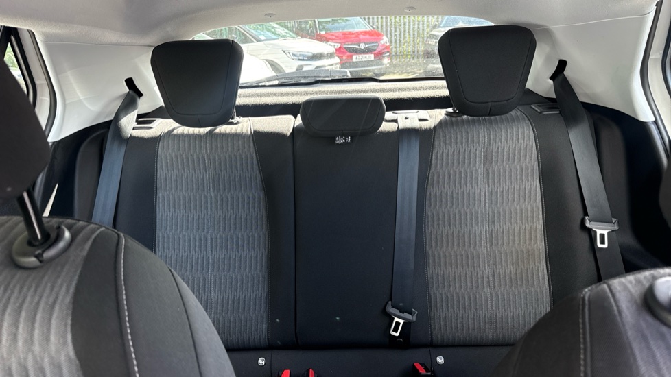 Vauxhall Corsa 1.2 SE 5dr Petrol Hatchback - Image 15