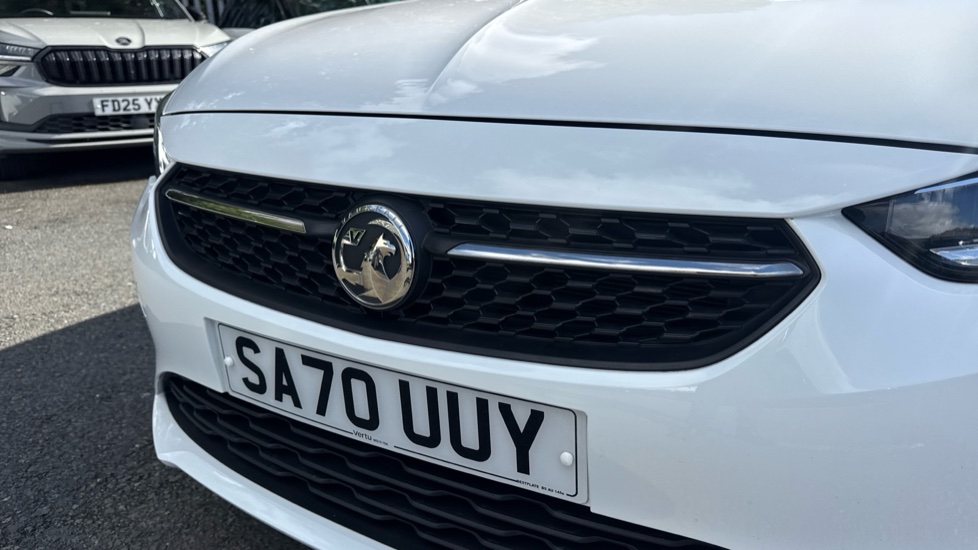 Vauxhall Corsa 1.2 SE 5dr Petrol Hatchback - Image 22