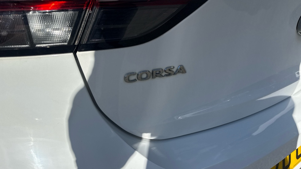 Vauxhall Corsa 1.2 SE 5dr Petrol Hatchback - Image 25