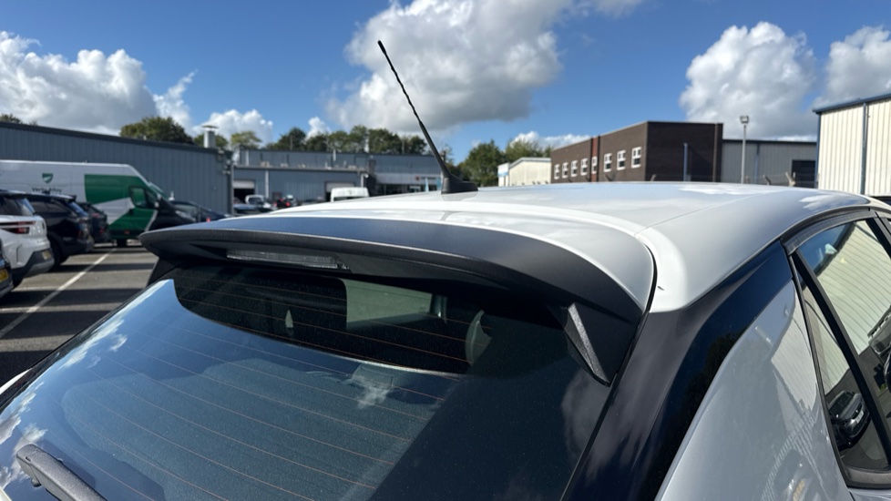 Vauxhall Corsa 1.2 SE 5dr Petrol Hatchback - Image 27
