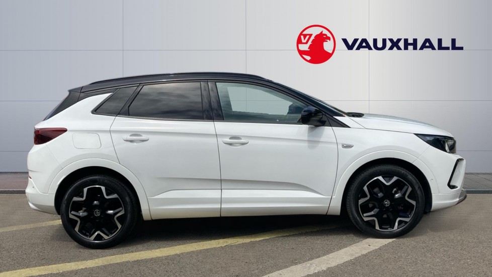 Vauxhall Grandland 1.2 Turbo Ultimate 5dr Petrol Hatchback - Image 5