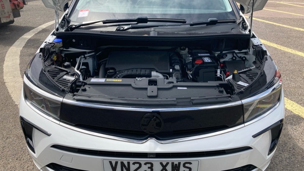Vauxhall Grandland 1.2 Turbo Ultimate 5dr Petrol Hatchback - Image 8