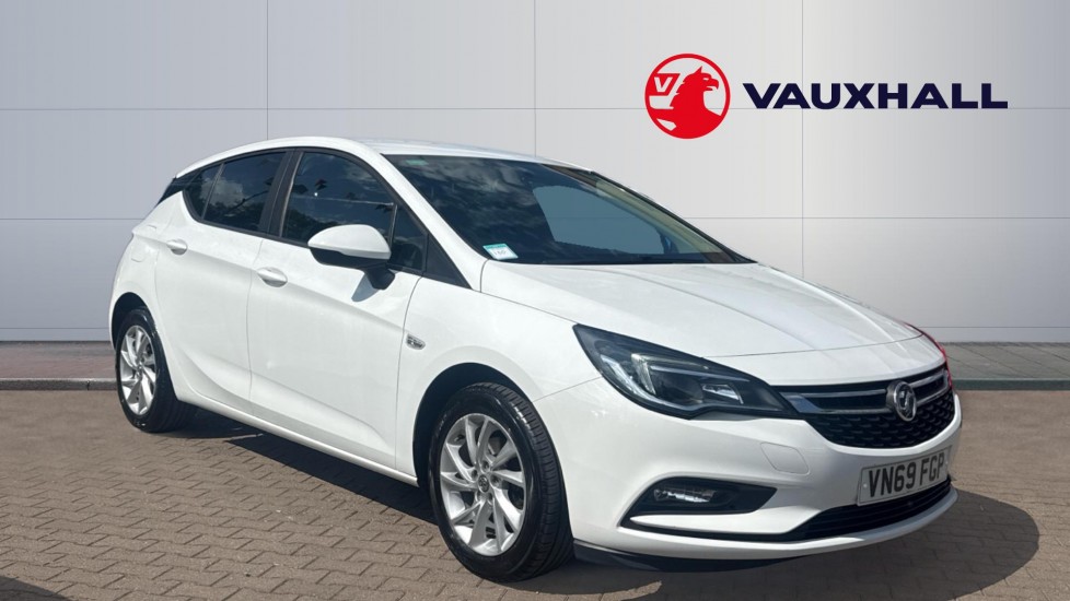 Vauxhall Astra 1.0T ecoTEC Design 5dr Petrol Hatchback - Image 1