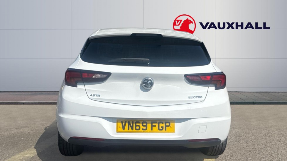 Vauxhall Astra 1.0T ecoTEC Design 5dr Petrol Hatchback - Image 6