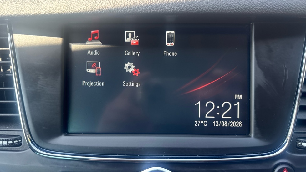 Vauxhall Astra 1.0T ecoTEC Design 5dr Petrol Hatchback - Image 35