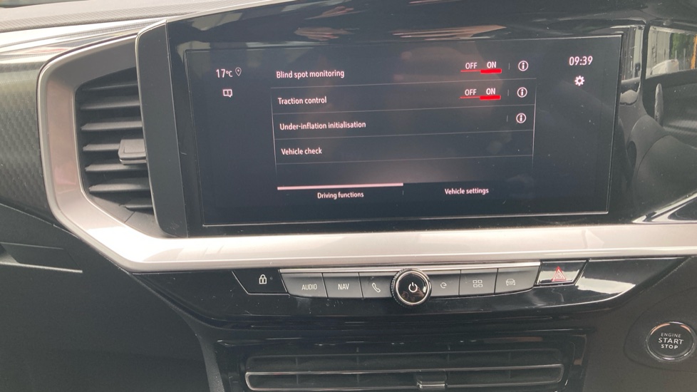 Vauxhall Mokka 100kW Launch Edition 50kWh 5dr Auto Electric Hatchback - Image 27