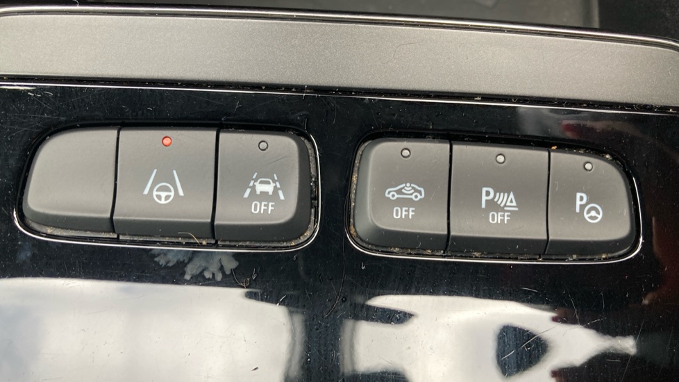 Vauxhall Mokka 100kW Launch Edition 50kWh 5dr Auto Electric Hatchback - Image 33