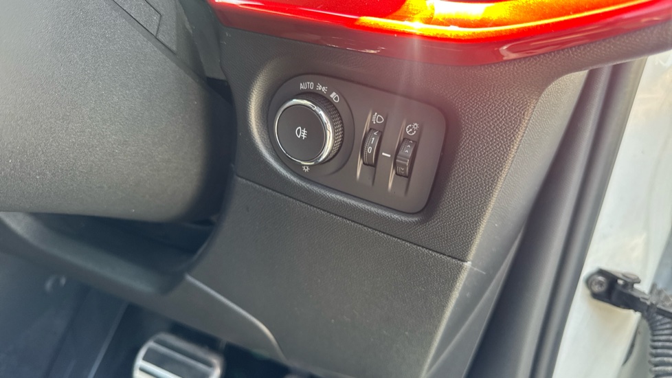 Vauxhall Mokka 100kW GS 50kWh 5dr Auto Electric Hatchback - Image 26