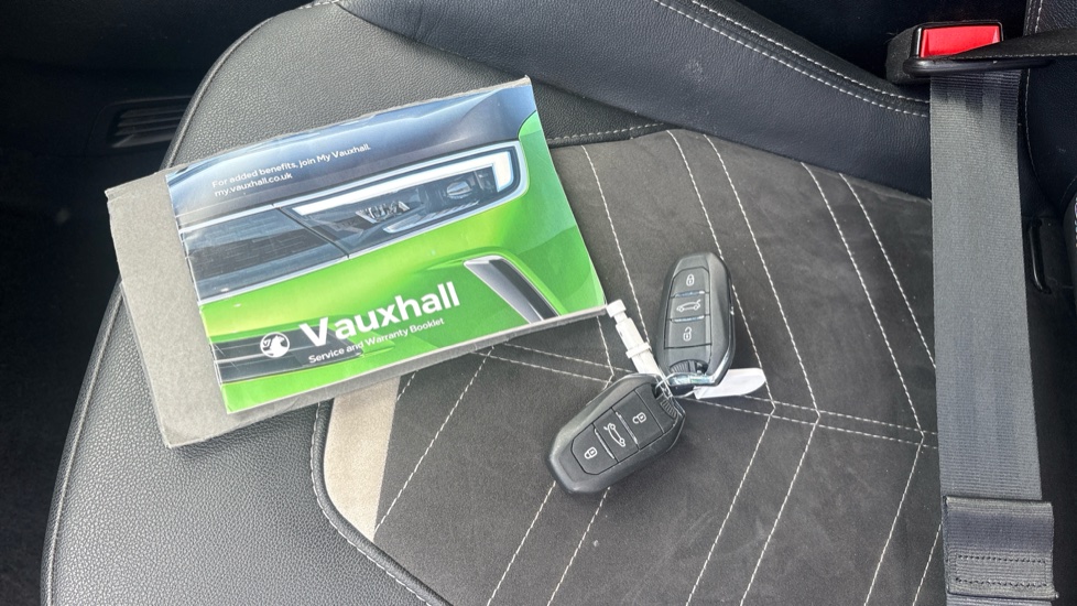 Vauxhall Mokka 100kW Ultimate 50kWh 5dr Auto Electric Hatchback - Image 19
