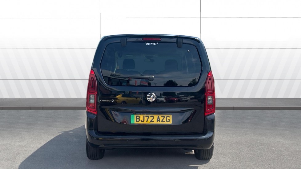 Vauxhall Combo Life 100kW SE 50kWh 5dr Auto Electric Estate - Image 6