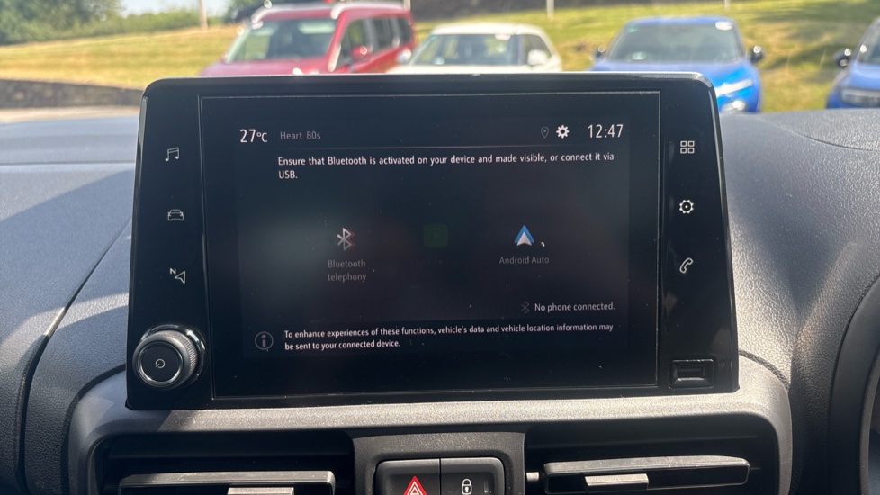 Vauxhall Combo Life 100kW SE 50kWh 5dr Auto Electric Estate - Image 27