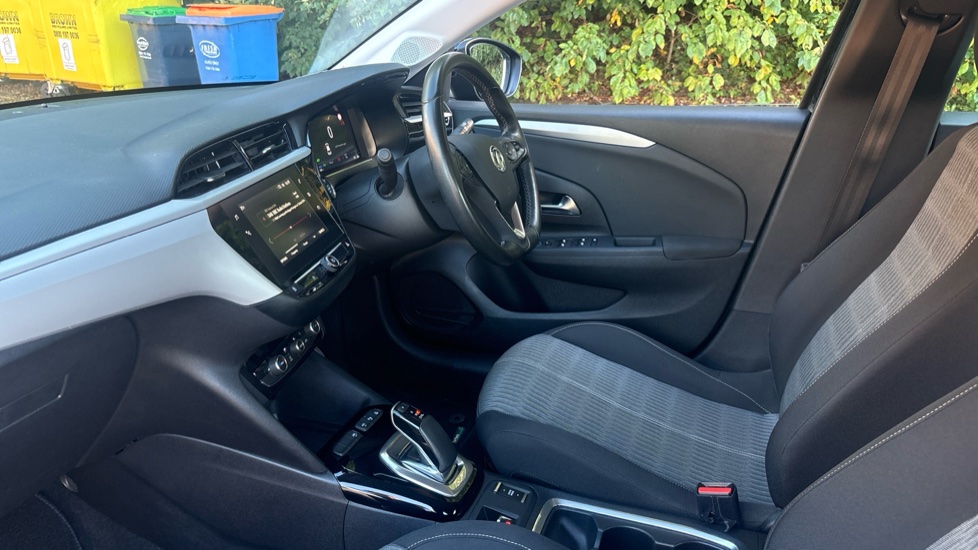 Vauxhall Corsa 100kW SE Nav 50kWh 5dr Auto [11kWCh] Electric Hatchback - Image 9