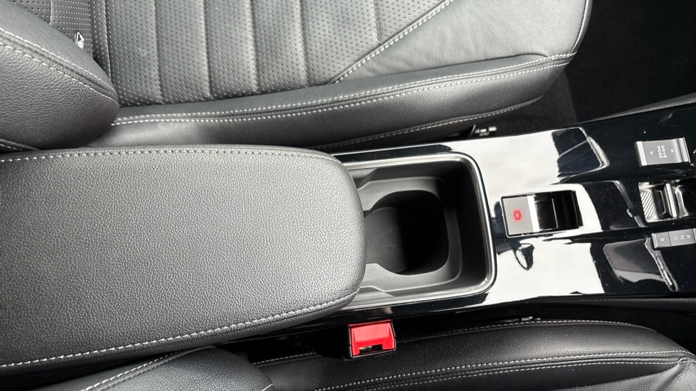 Vauxhall Mokka 100kW Ultimate Edition 50kWh 5dr Auto Electric Hatchback - Image 33