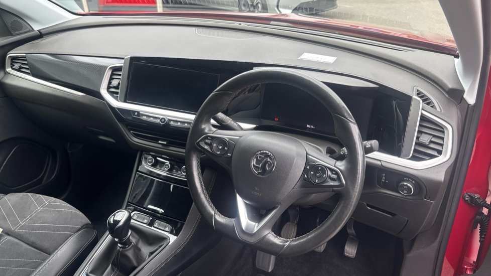 Vauxhall Grandland 1.2 Turbo Ultimate 5dr Petrol Hatchback - Image 11