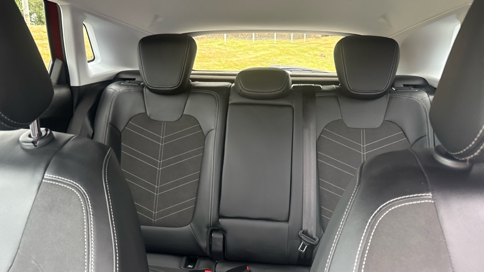 Vauxhall Grandland 1.2 Turbo Ultimate 5dr Petrol Hatchback - Image 15