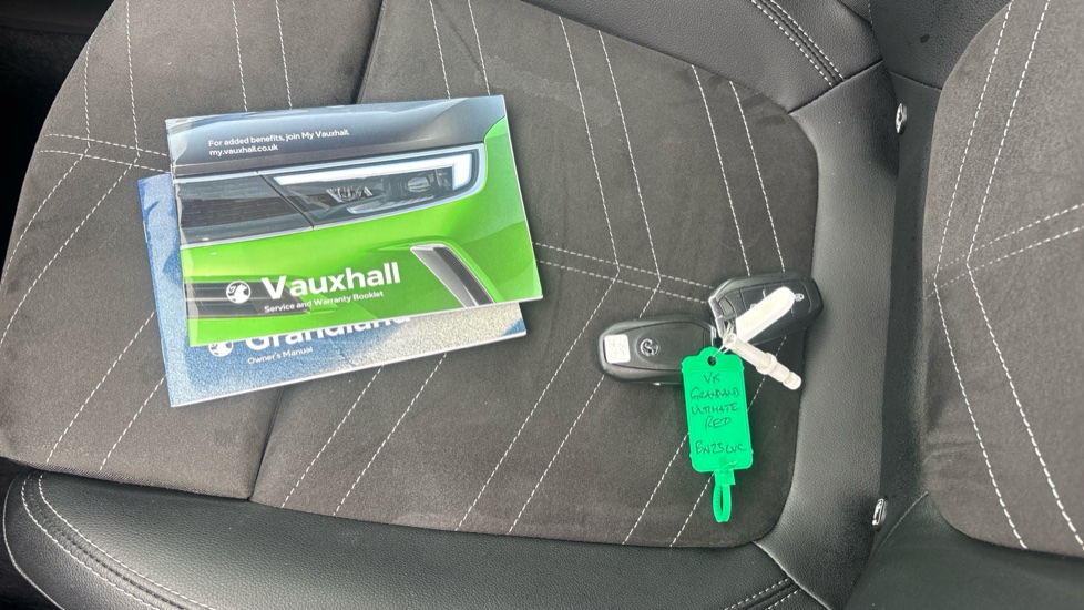 Vauxhall Grandland 1.2 Turbo Ultimate 5dr Petrol Hatchback - Image 19