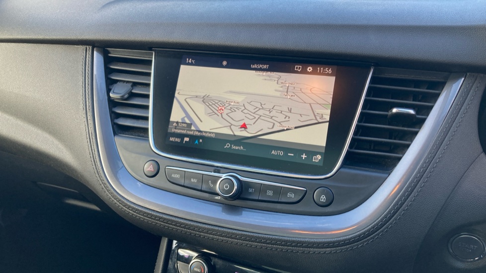 Vauxhall Grandland X 1.2 Turbo Sport Nav 5dr Petrol Hatchback - Image 12