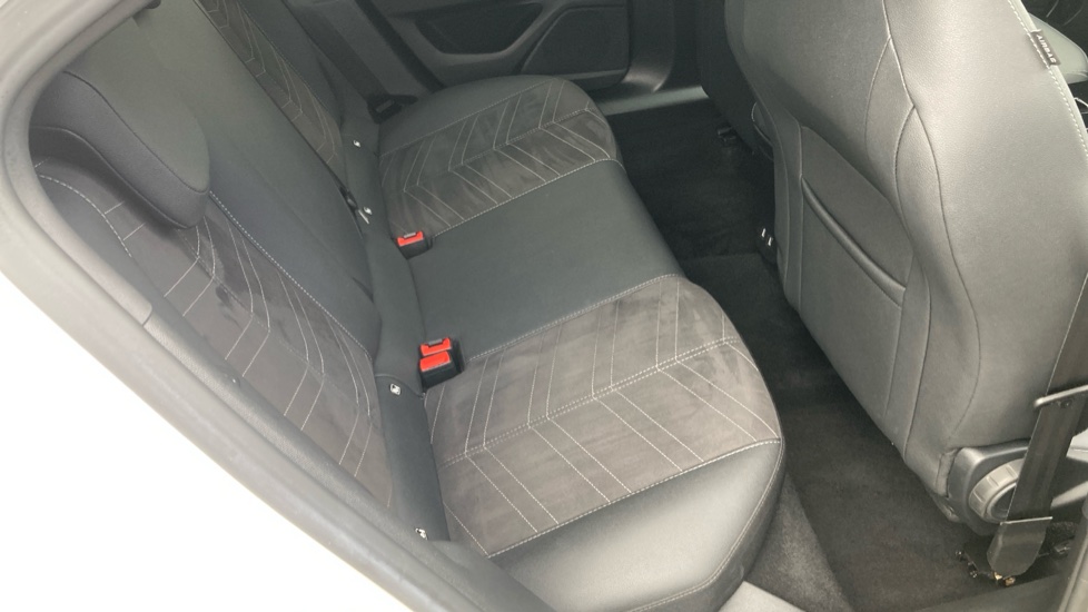 Vauxhall Mokka 100kW Ultimate 50kWh 5dr Auto Electric Hatchback - Image 16