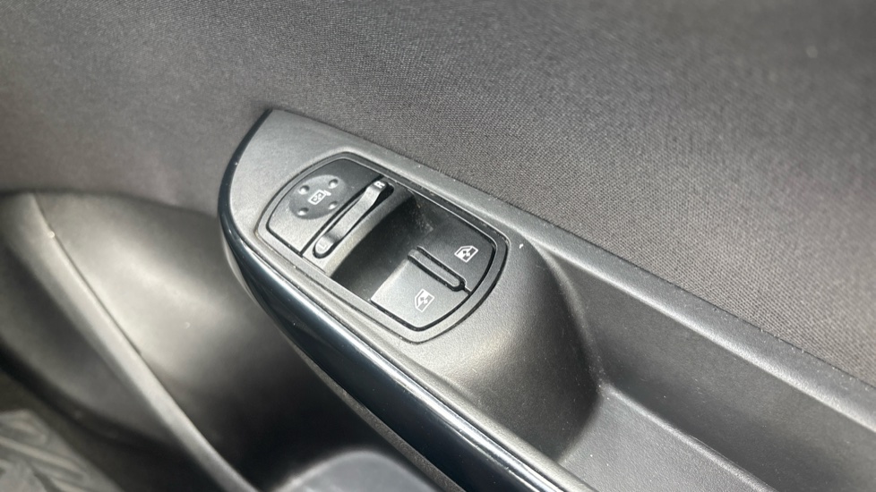 Vauxhall Corsa 1.4 [75] ecoFLEX Sting 3dr Petrol Hatchback - Image 21