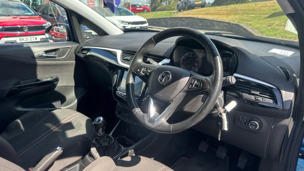 Vauxhall Corsa 1.4 Griffin 5dr Petrol Hatchback - Image 11