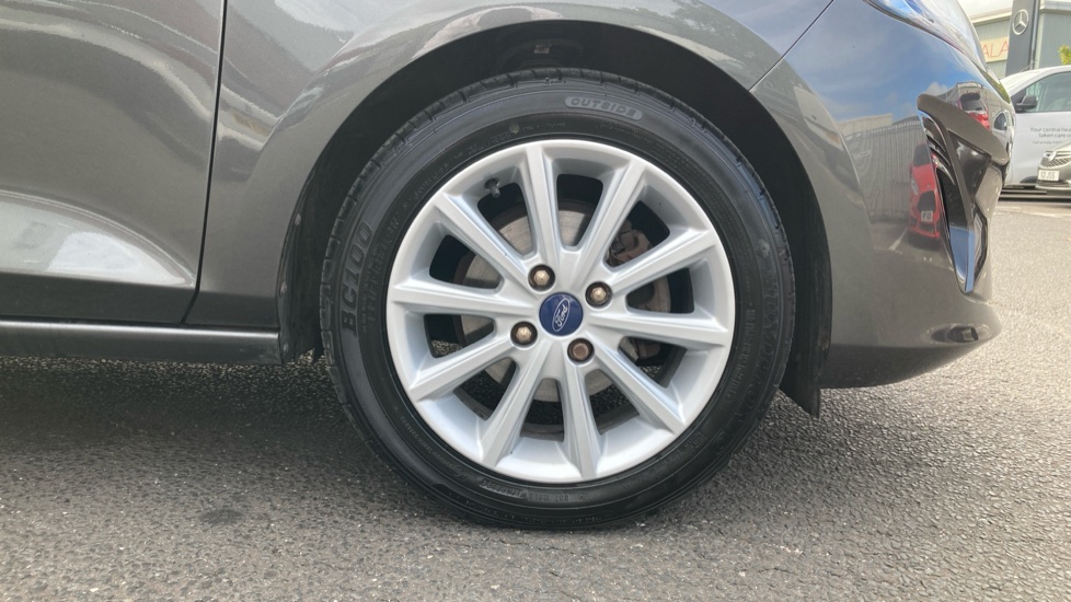 Ford Fiesta 1.0 EcoBoost Titanium 5dr Petrol Hatchback - Image 23