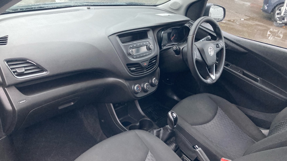 Vauxhall Viva 1.0 [73] SE 5dr [A/C] Petrol Hatchback - Image 9