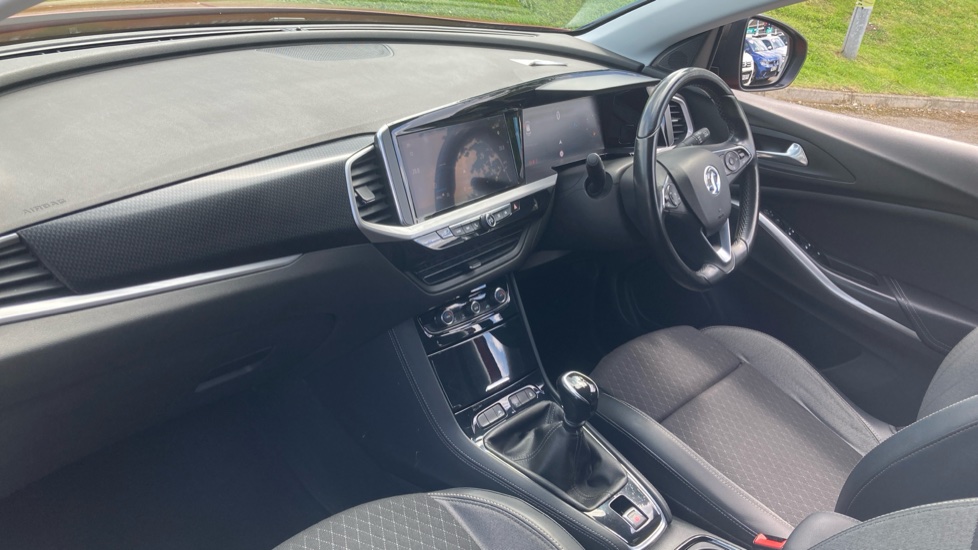 Vauxhall Grandland 1.2 Turbo GS Line 5dr Petrol Hatchback - Image 9